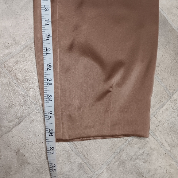 Nicole Miller satin light brown cargo pants - Picture 6 of 8